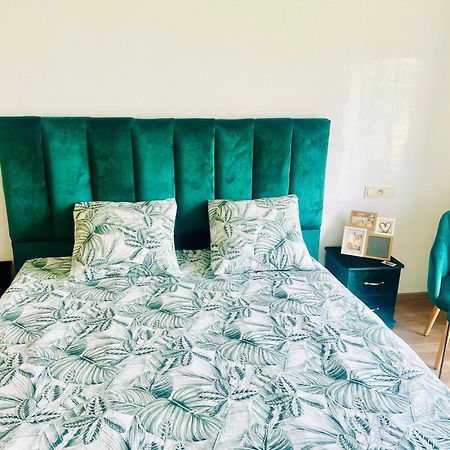Appartement Cozy Avec Piscine Sidi Rahal  Exteriör bild