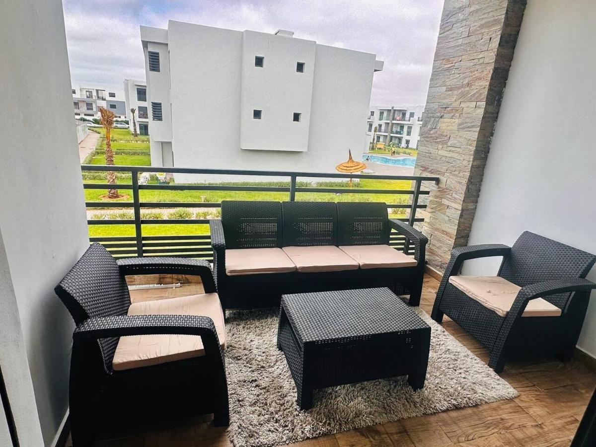 Appartement Cozy Avec Piscine Sidi Rahal  Exteriör bild