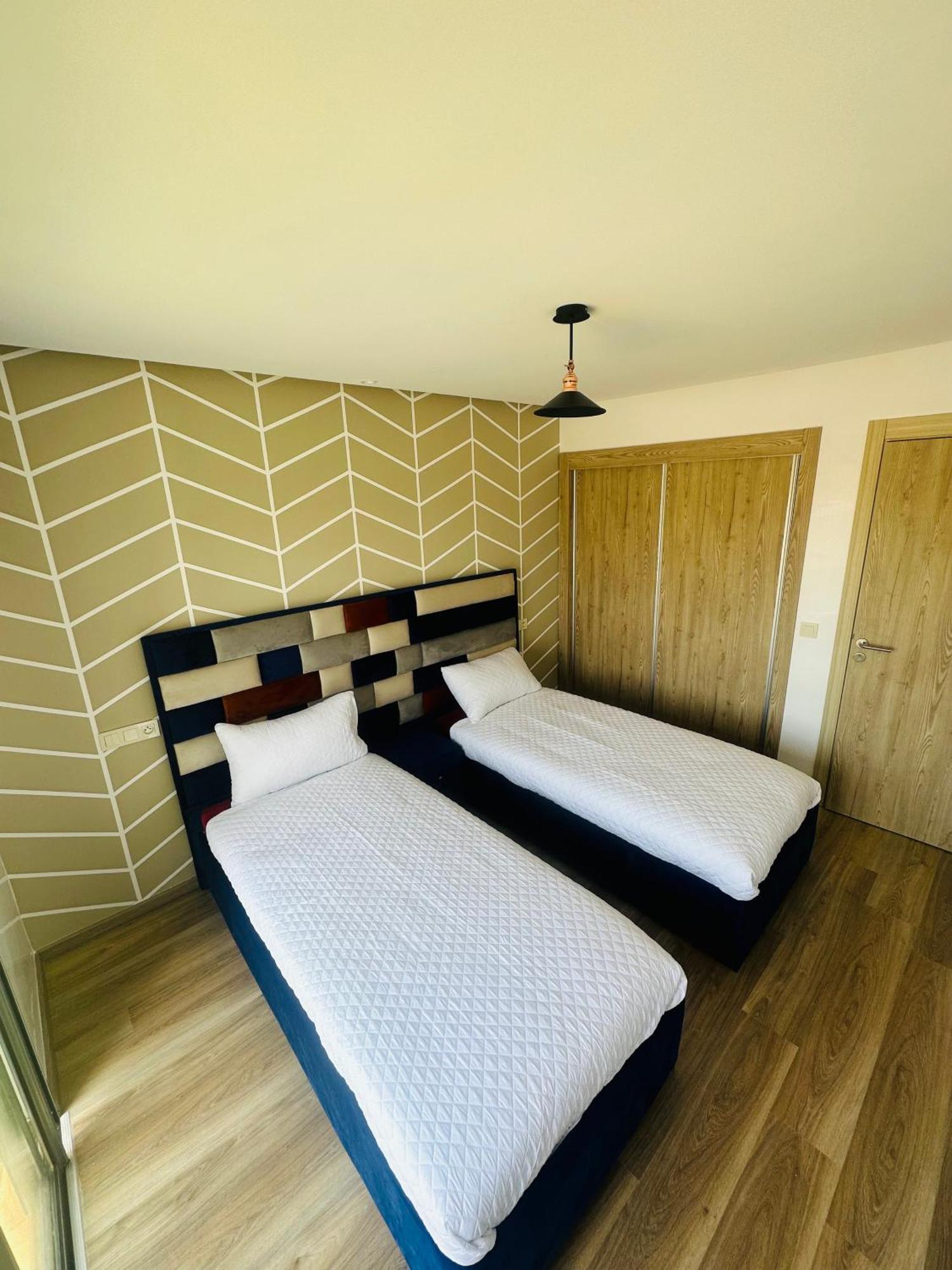 Appartement Cozy Avec Piscine Sidi Rahal  Exteriör bild